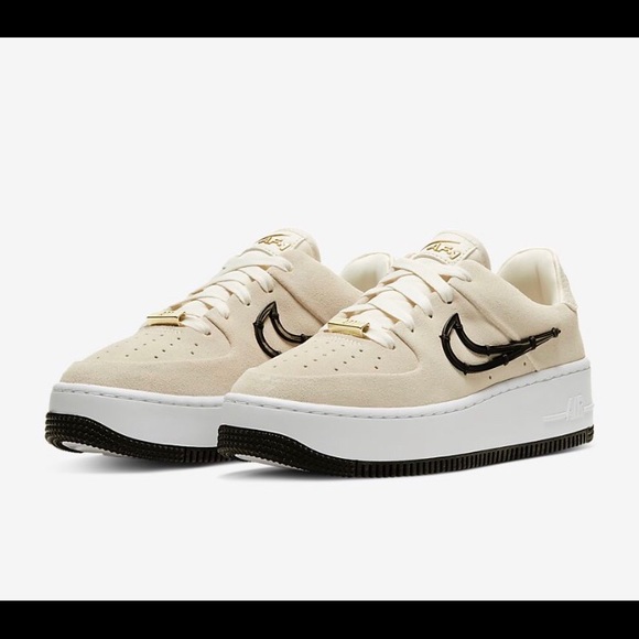 nike air force 1 sage low premium snake white